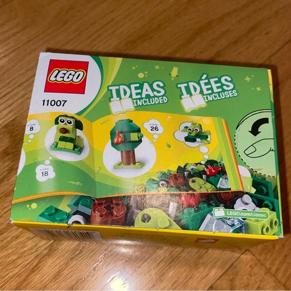 LEGO Classic (11007) Creative Green Bricks - Picture 2 of 6